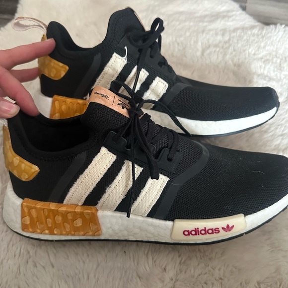 adidas Shoes - Adidas women’s + Disney NMD1 R1